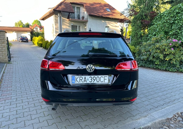 Volkswagen Golf cena 37950 przebieg: 154000, rok produkcji 2015 z Dobrodzień małe 352